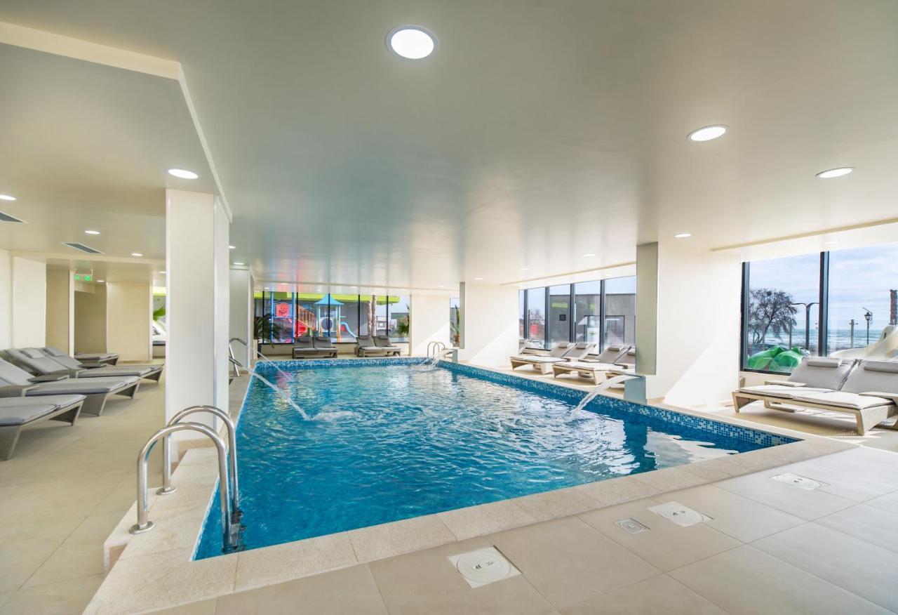 Orange Summer Apartment Spa Pools Beach Resort مامايا المظهر الخارجي الصورة