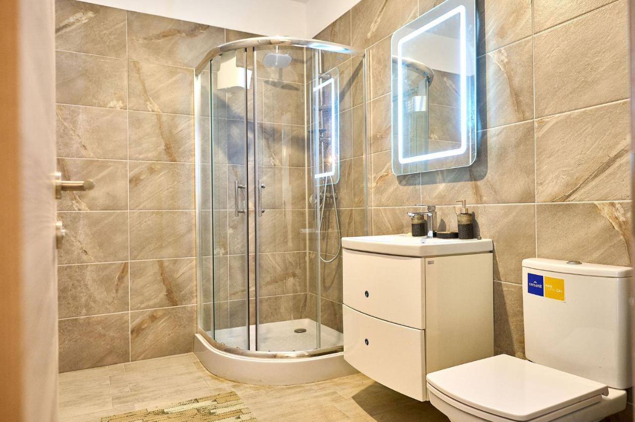 Orange Summer Apartment Spa Pools Beach Resort مامايا المظهر الخارجي الصورة